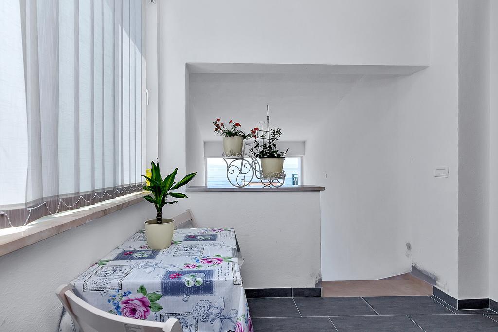 Apartmani Leona Makarska Luaran gambar