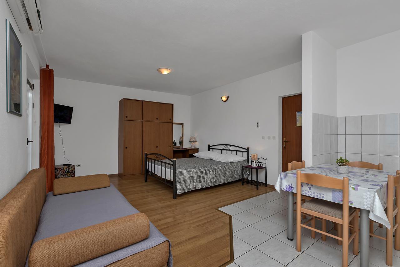 Apartmani Leona Makarska Luaran gambar