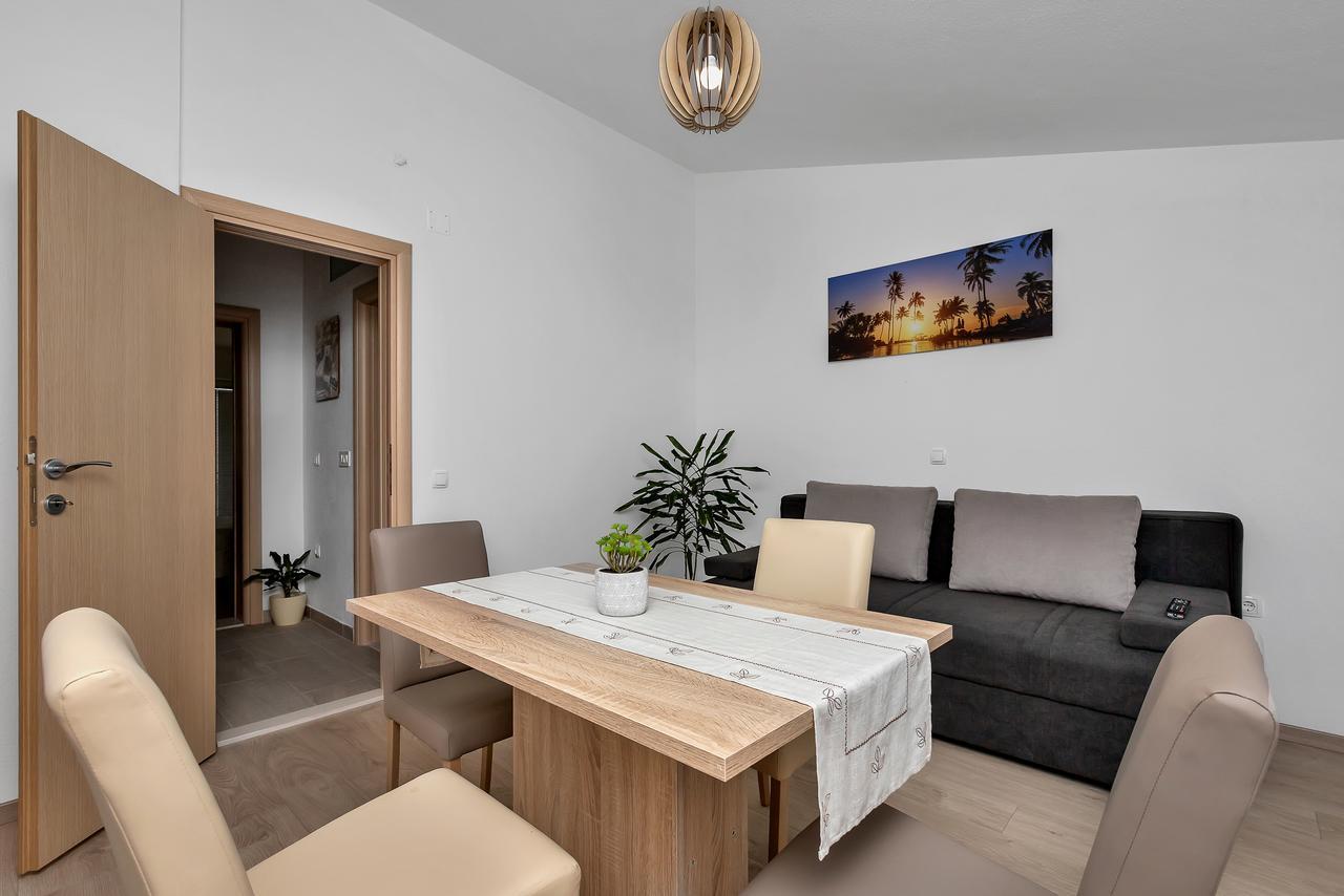 Apartmani Leona Makarska Luaran gambar